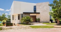 Casa de entrega inmediata en el Country Club
