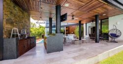 Casa de entrega inmediata en el Country Club